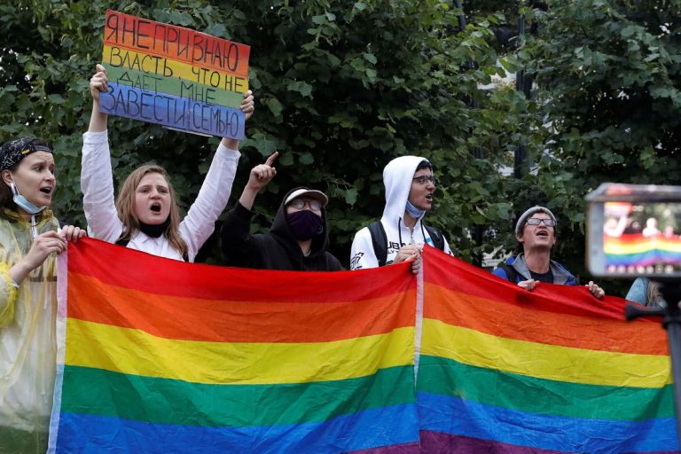 231130092637-russia-lgbt-protest-2020-file