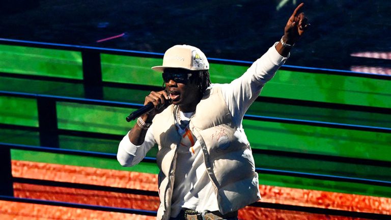 Rema-2023-NBA-All-Star-Game-Halftime-Show