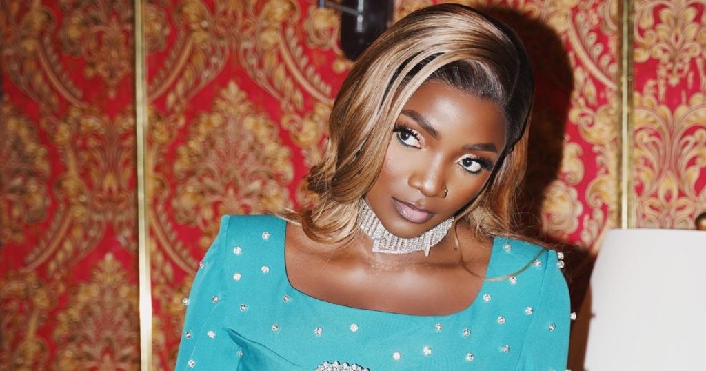 After kicking off 2024 with 3 singles, Simi has announced the title of her new album 'Lost and Found' which will be released in July15, 2024.