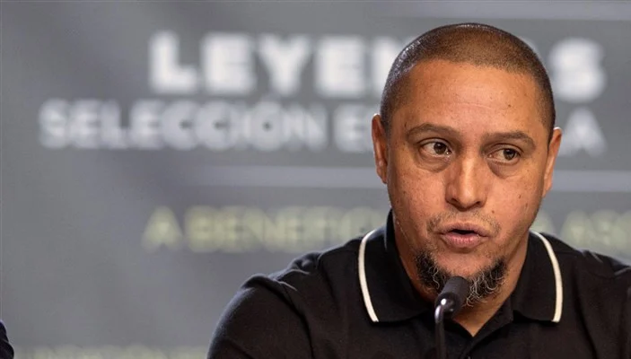 Roberto Carlos Denies Homelessness Rumors After Divorce