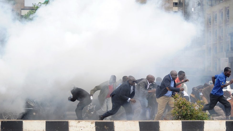 Kenya Police Teargas Protesters Over Ruto’s Church Donation