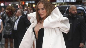 Jennifer Lopez Faces $150K Lawsuit For Posting Paparazzi Photos Of Herself