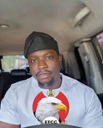 EFCC Grants Bail to VeryDarkMan, Keeps Him in Custody