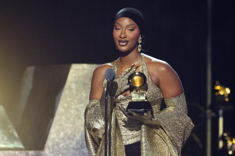 Tems Launches Leading Vibe to Empower Women in African Music